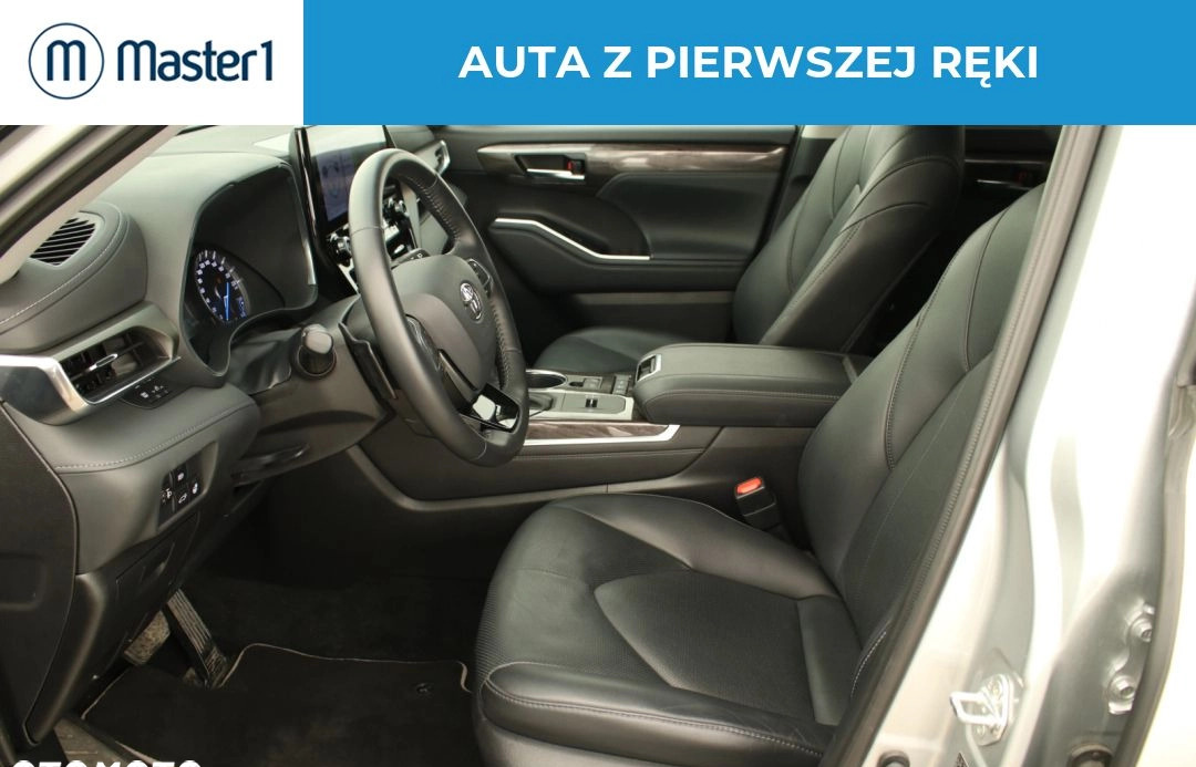 Toyota Highlander cena 208850 przebieg: 30409, rok produkcji 2021 z Rydzyna małe 191